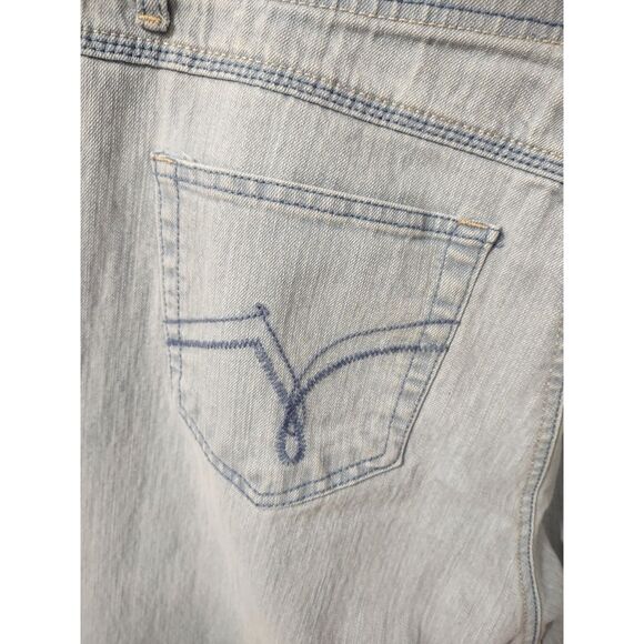 Just My Size Woman's Plus Control Waistband Capri Jeans - Picture 3 of 11